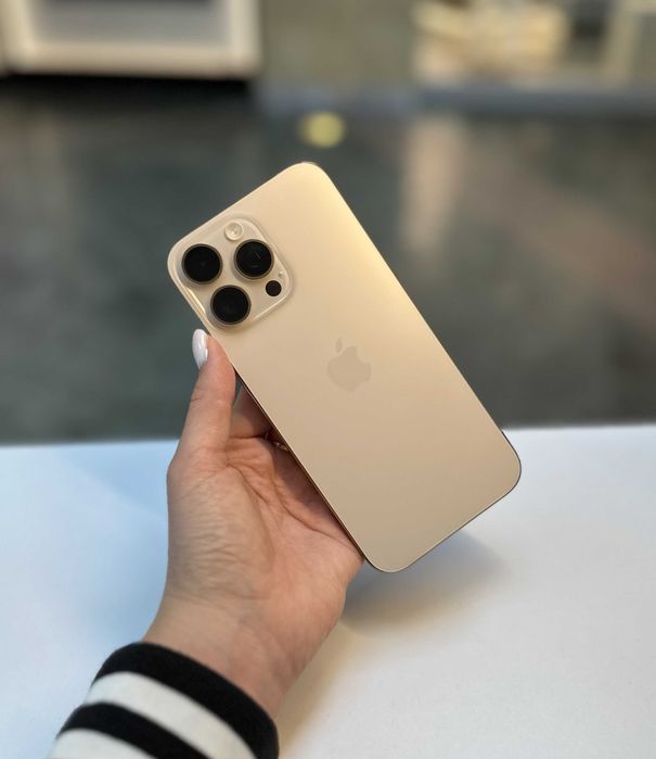 HIT CENOWY!/iPhone 16 Pro Max 256GB/gwarancja 24msc/ZŁOTE TARASY