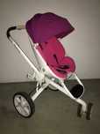 Carrinho para menina Quinny Rosa/branco