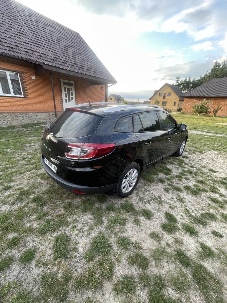Продам рено меган 2012 р