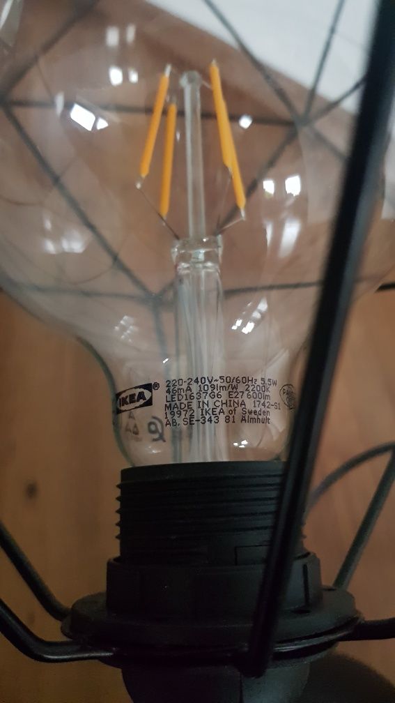 Lampa wisząca Ikea BRUNSTA / HEMMA + żarówka
Lampa wisząca, czarny, 30