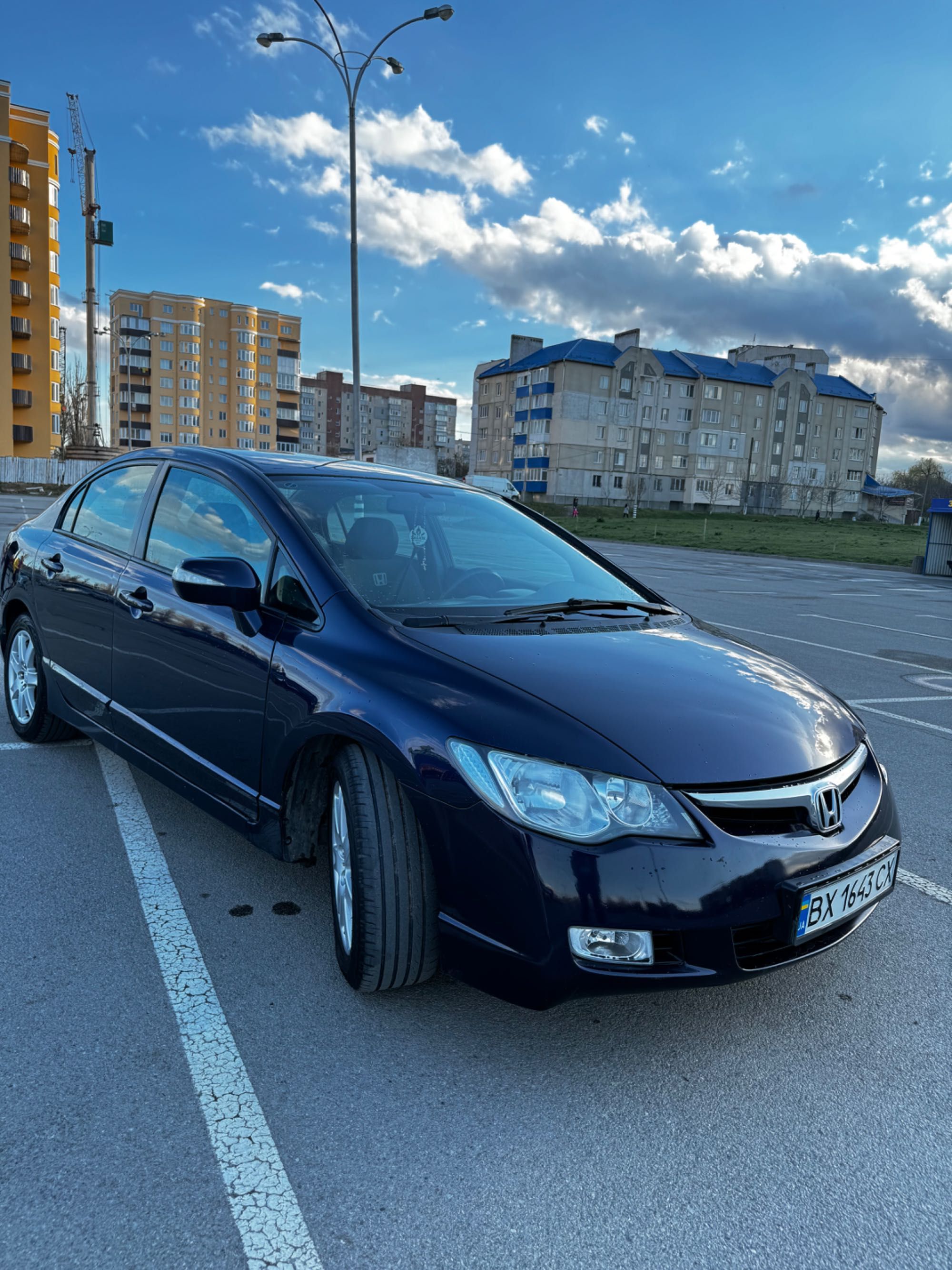 Продам Honda civic 4d