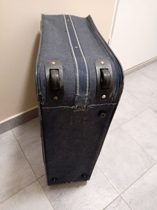 Walizka Duża na Kółkach Sakwojaż w Stylu Wwa