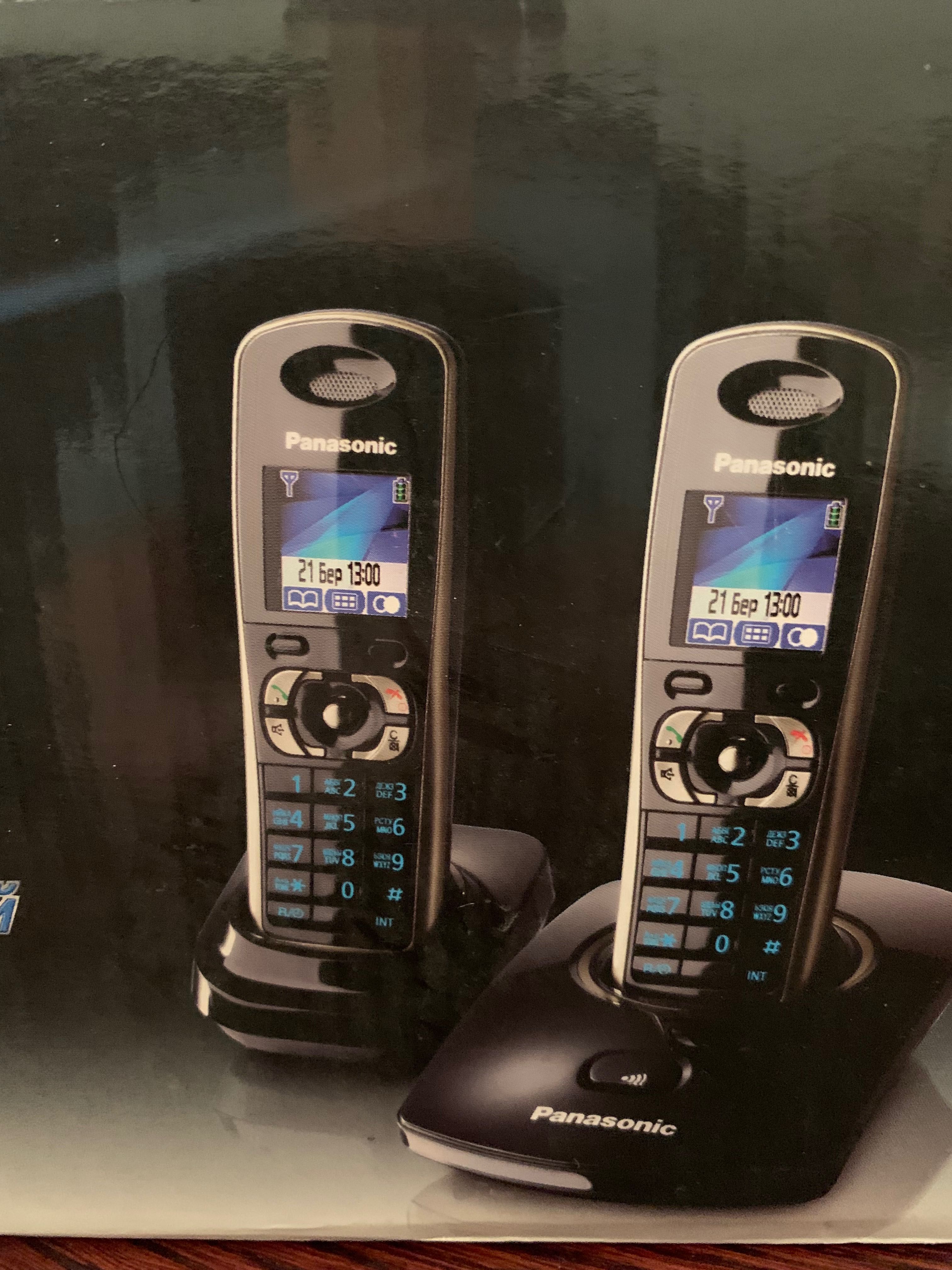 Panasonic цифровий бездротовий телефон KX-TG8302UA