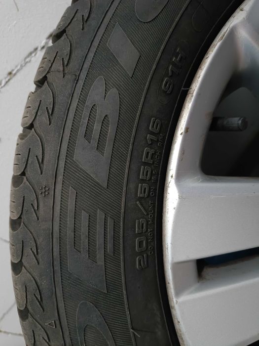 Koła 16' VW 5x112 Passat B6. Opony zimowe Dębica Frigo 2 jednosezonowe