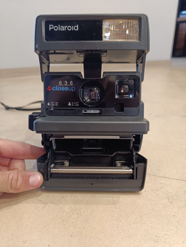 Aparat Polaroid closeup 636