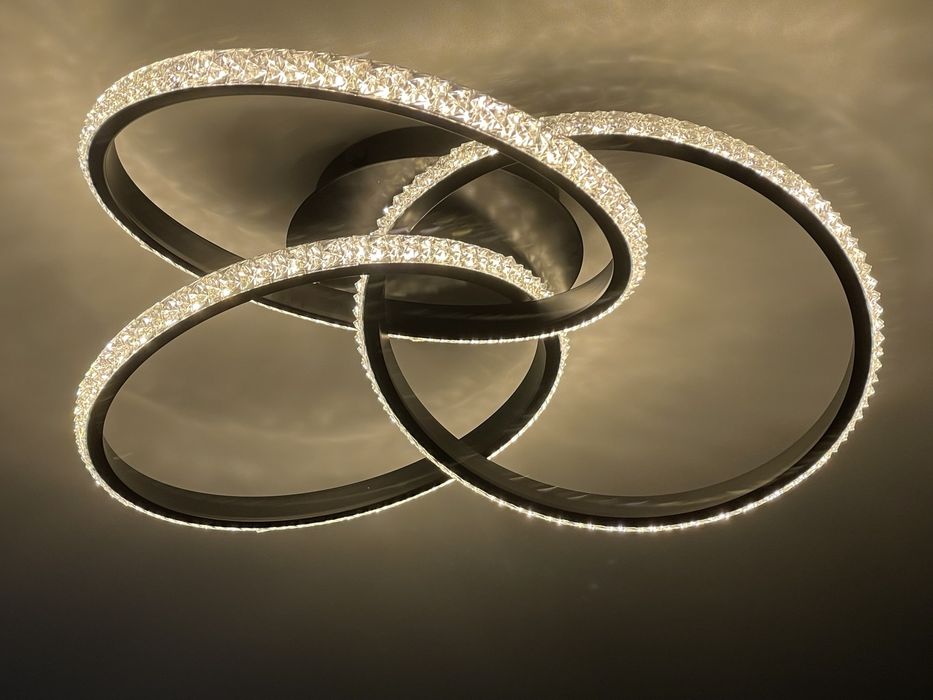 Світлодіодна люстра