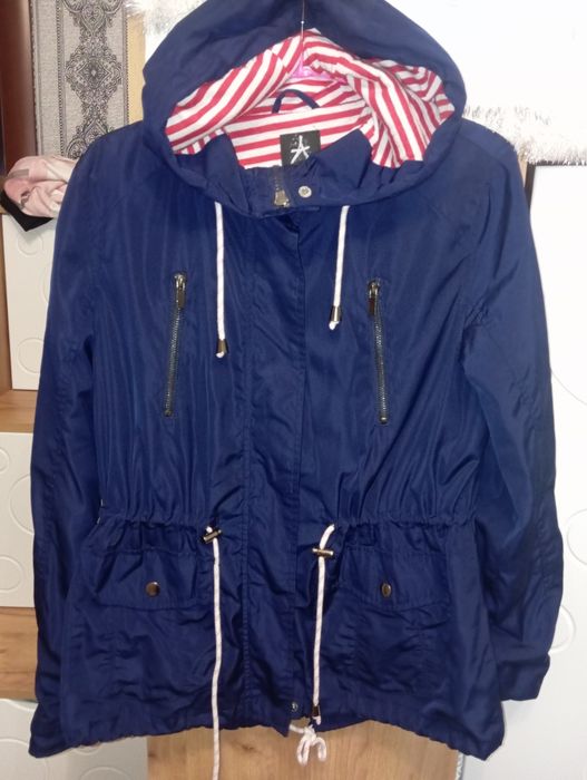 Куртка вітровка,Atmosphere