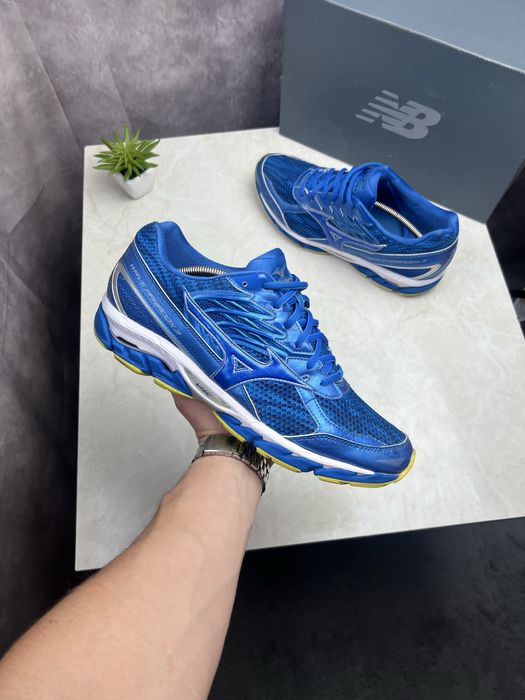 Кроссовки Mizuno Wave Paradox Розмір 44.5 Original Взуття