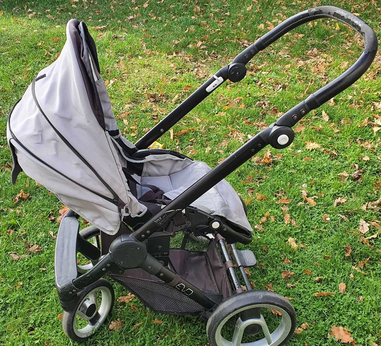 Wózek 2w1 3w1 4w1 Mutsy Evo; gondola spacerówka nosidło fotelik Cybex