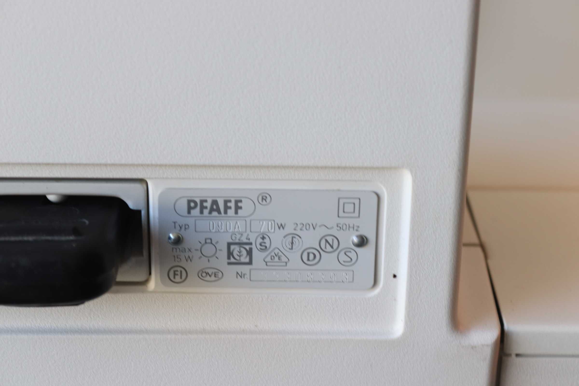 Швейная машина Pfaff  Varimatic 899