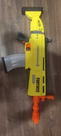 Nerf x Fortnite автомат