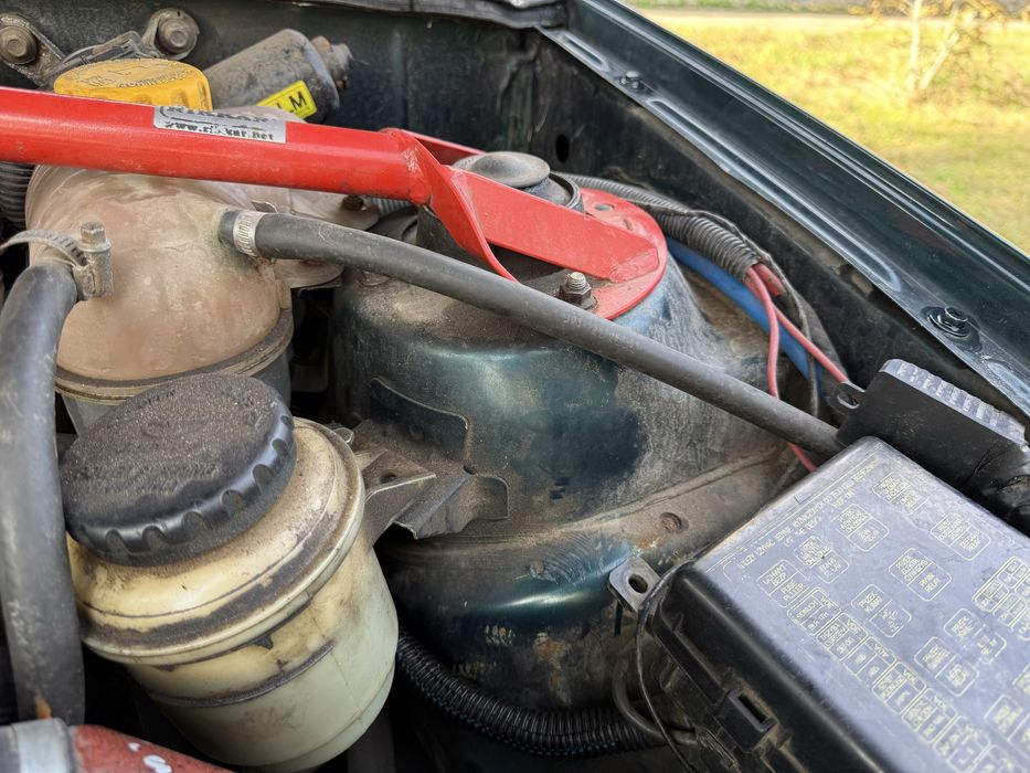 Daewoo Lanos 2.5 V6 Opel x25xe