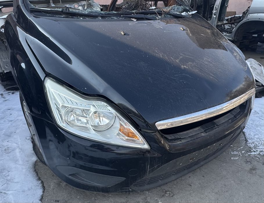 Розборка Ford focus 2 1,4. В наявності передня частина.