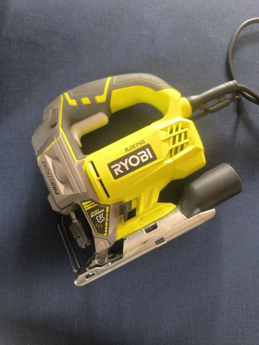 Wyrzynarka elektryczna Ryobi rjs750