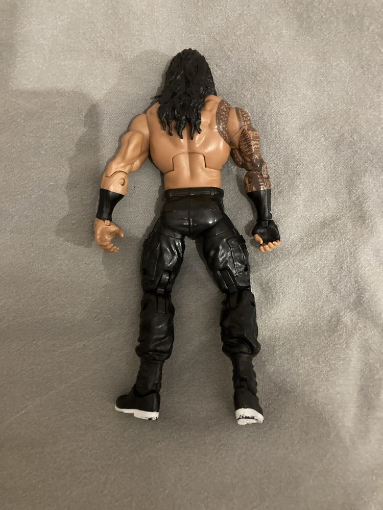 Figurka WWE Roman Reigns