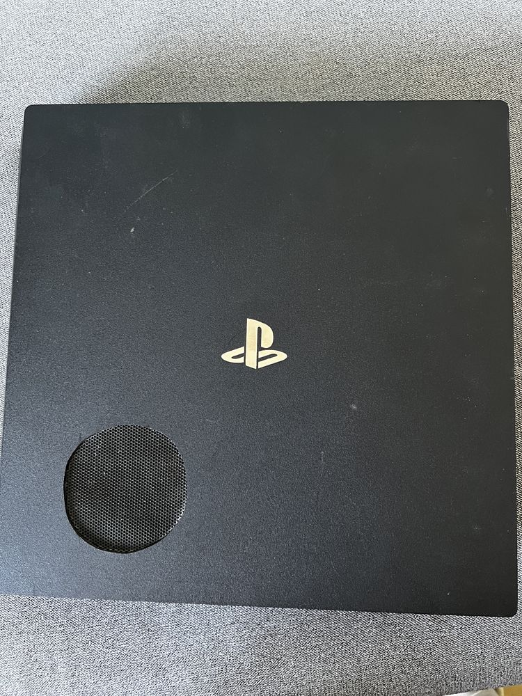 konsola PS4 pro 1TB PlayStation 4 Pro