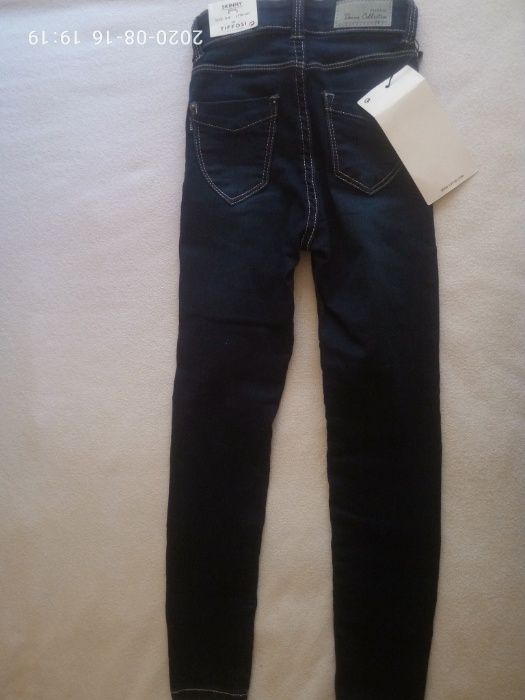 Новые джинсы Tiffosi на очень худенькую девочку 122 рост