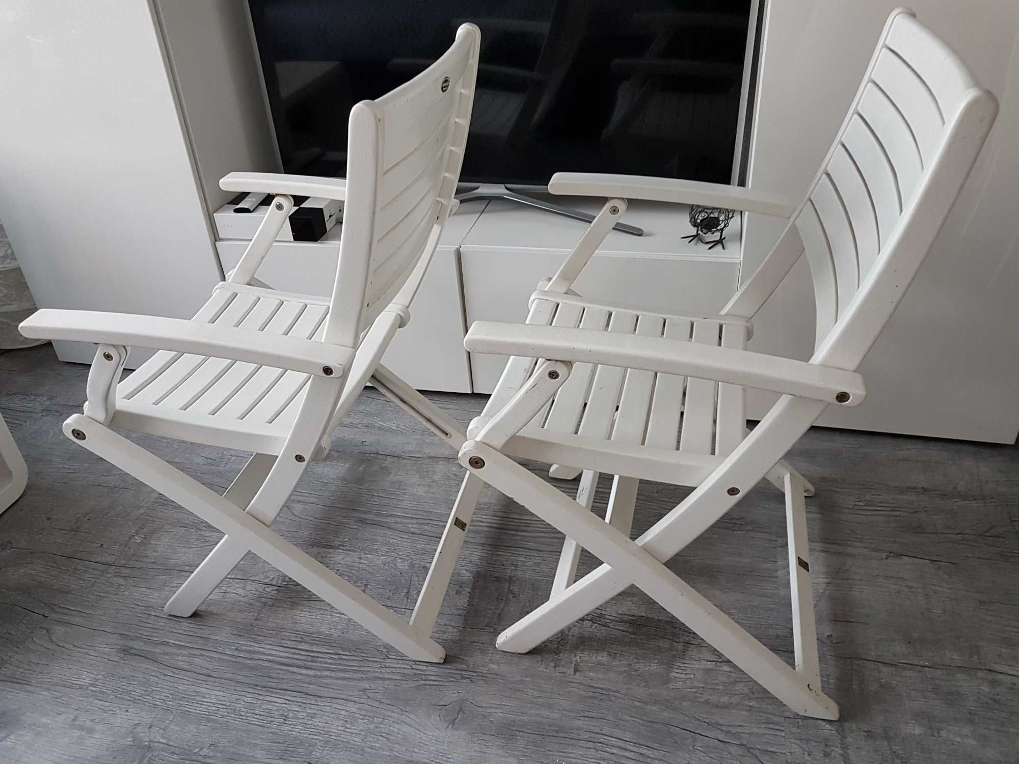 Jutlandia Scandinavian Design Białe składane krzesła tekowe ogrodowe