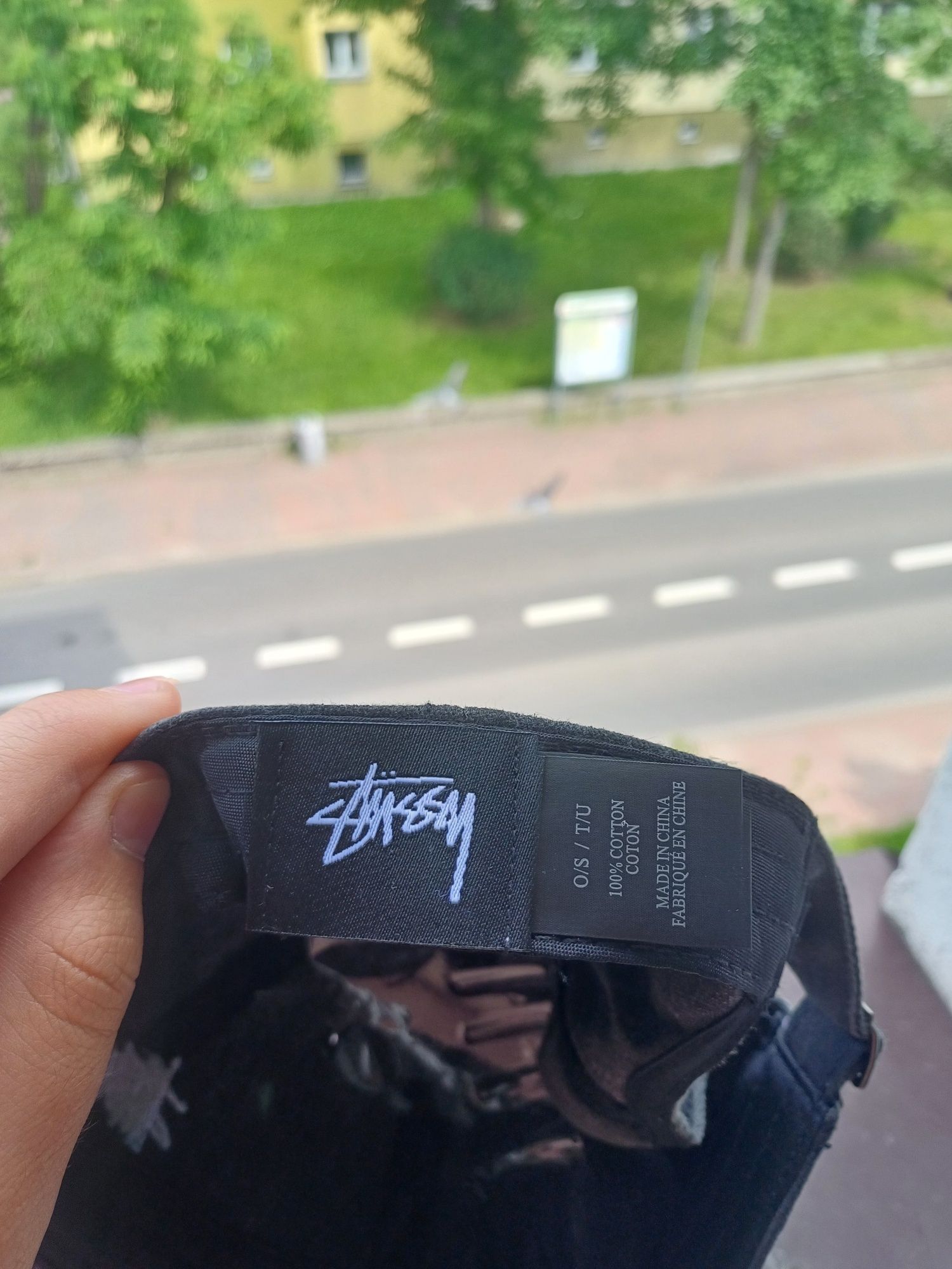 Czapka z daszkiem stüssy