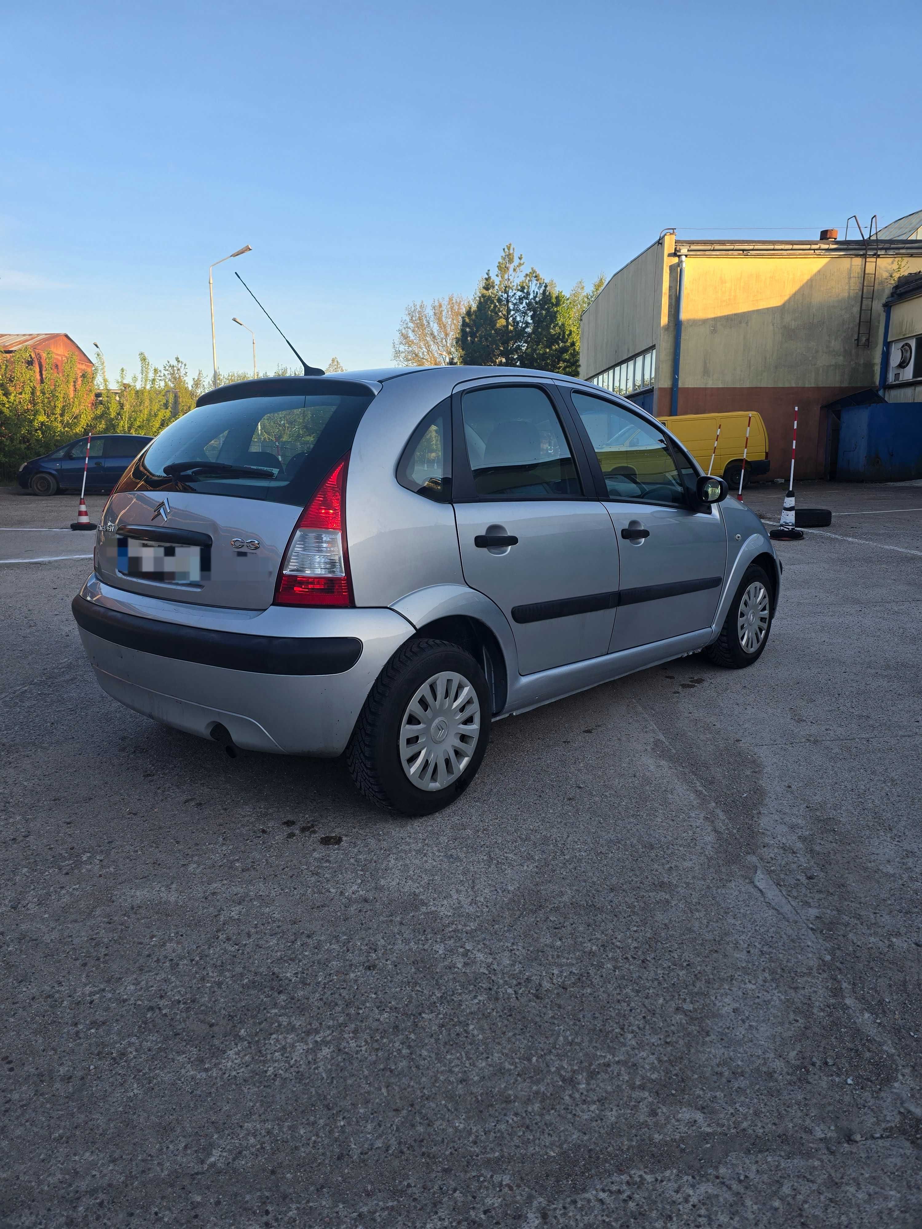 Citroen c3 1.4benzyna 20010r//bardzo dobey stan //bez rdzy