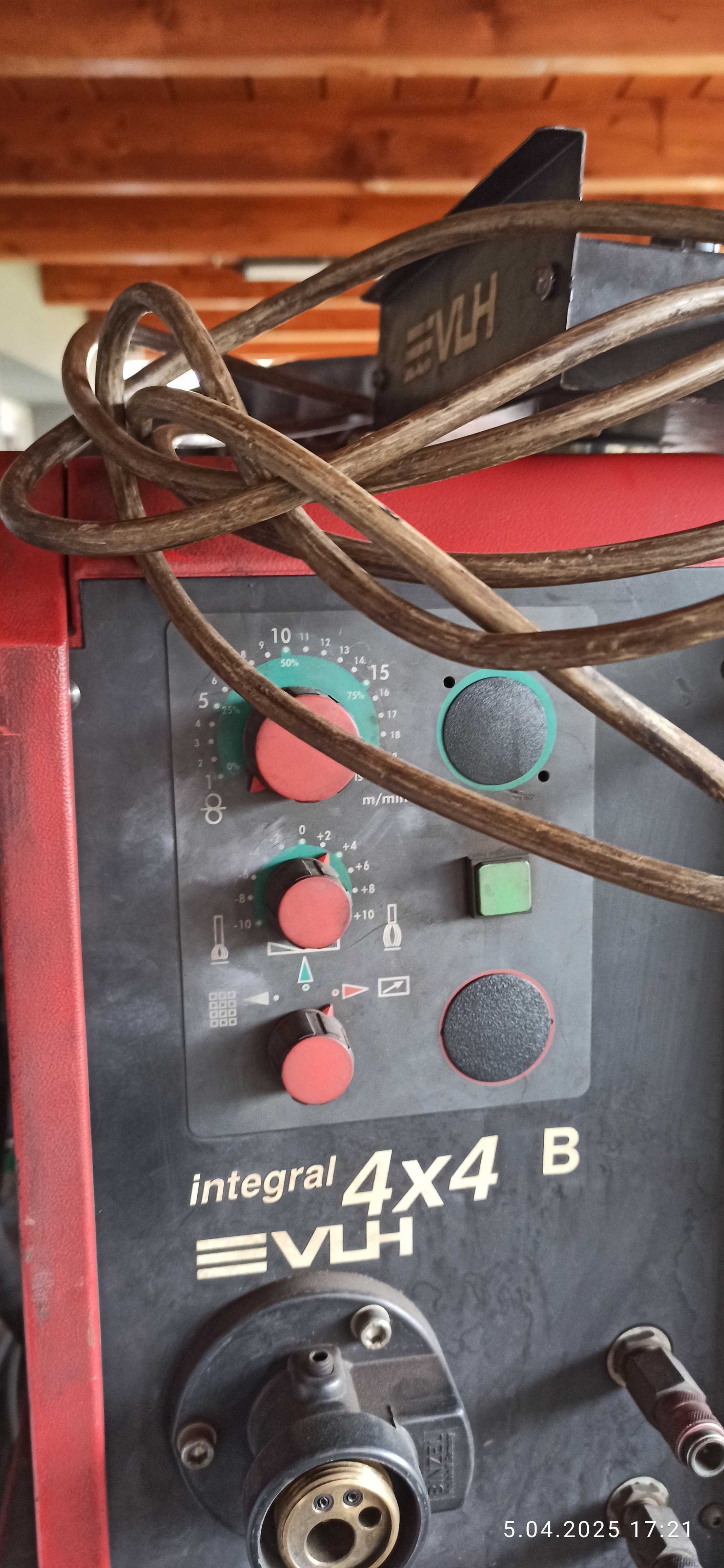 Spawarka EWM Integral Inverter Puls 350
