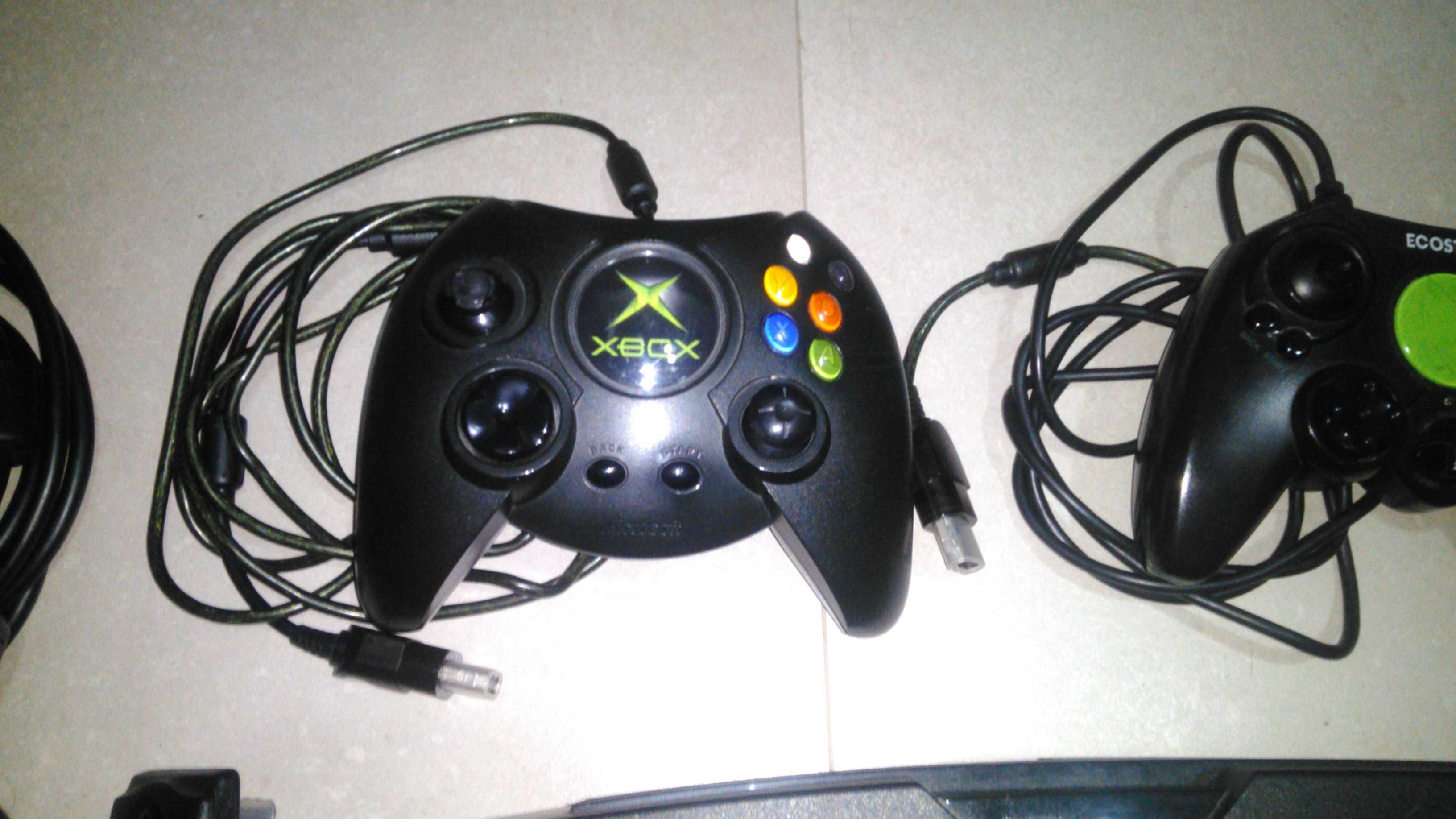 X-Box da microsoft bem conservada