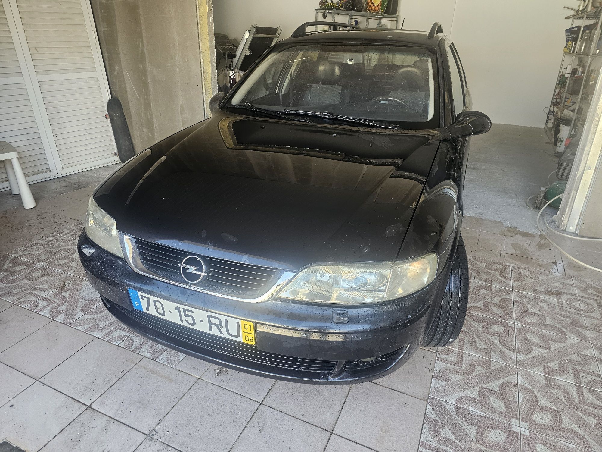 Opel vectra 2.2 dti sport