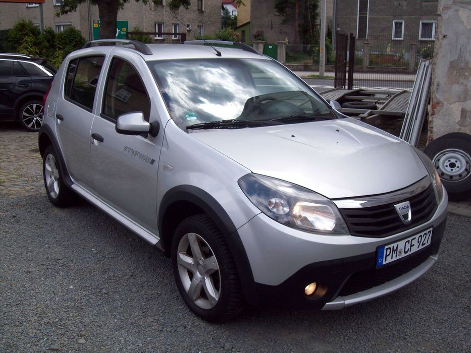 DACIA SANDERO STEPWAY 1,6 MPI/super stan/ 1  własciciel