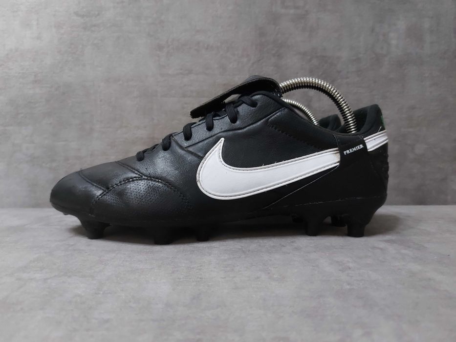 Футбольные бутсы Nike Premier III FG-Pro оригинал