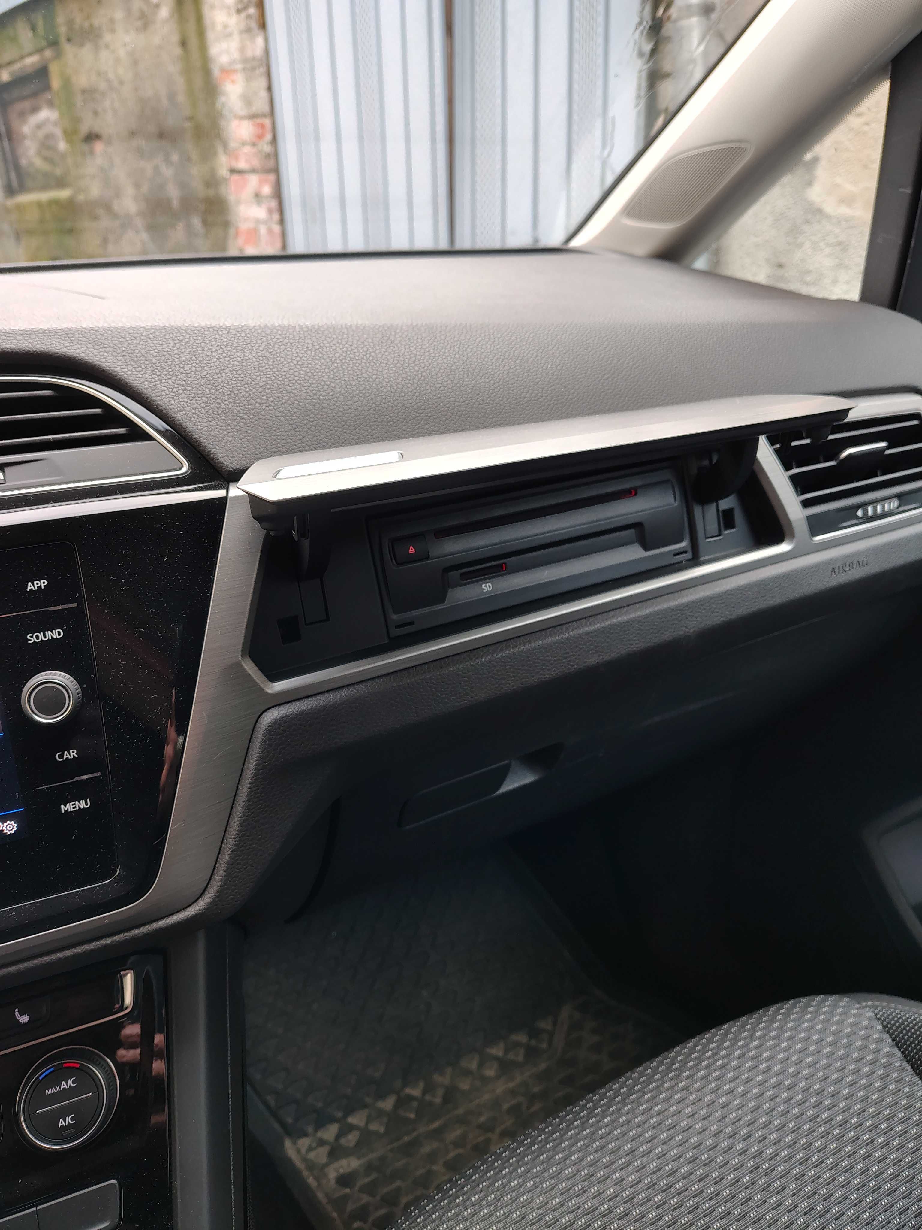 VW Touran 2.0 TDI