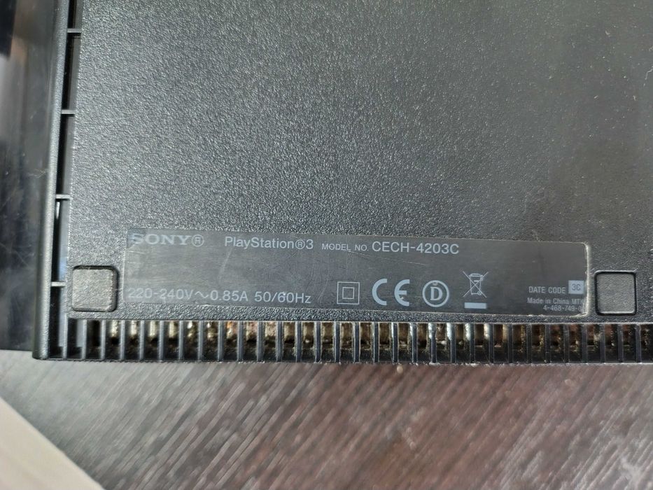 PS3 4.92.1 HEN Sony PlayStation 3 SuperSlim 500GB 2xpad ładowarka