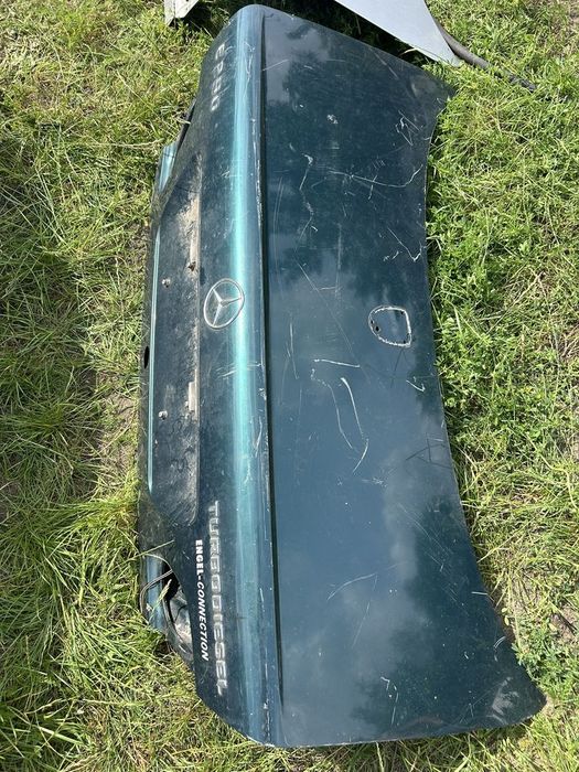 klapa bagażnika zdrowa mercedes w210 wwa