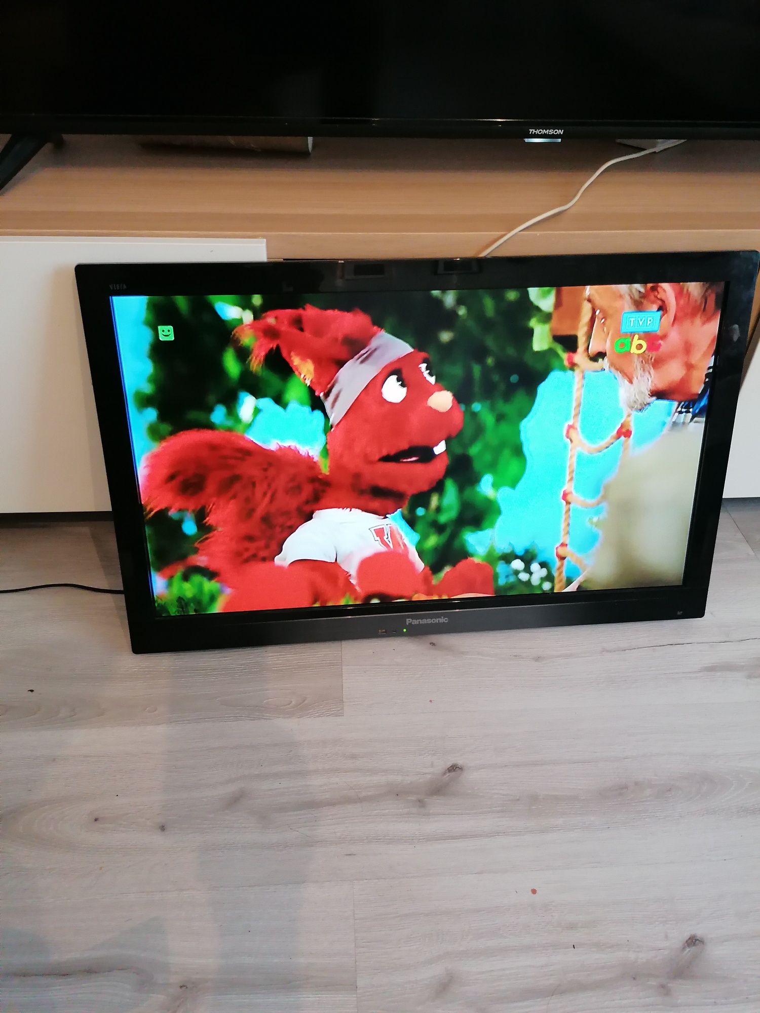 Telewizor Led Panasonic z pilotem