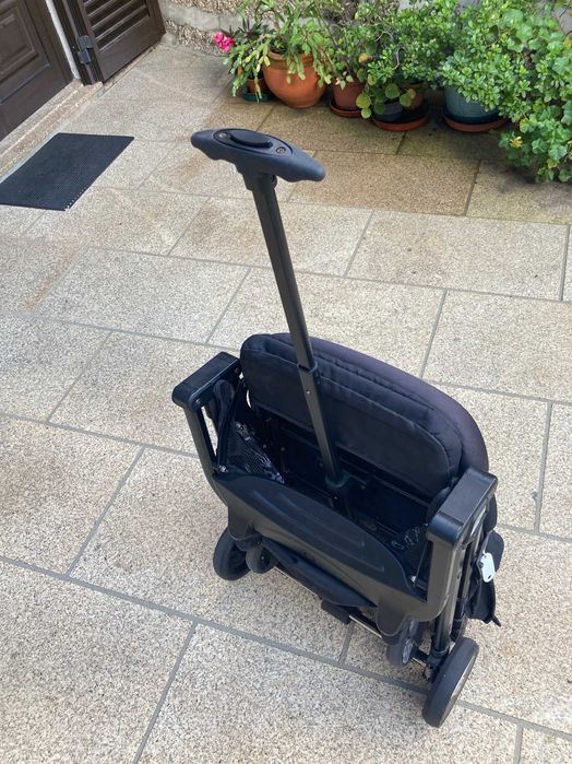 Carrinho de Bébé, Asalvo, próprio para viajar de avião