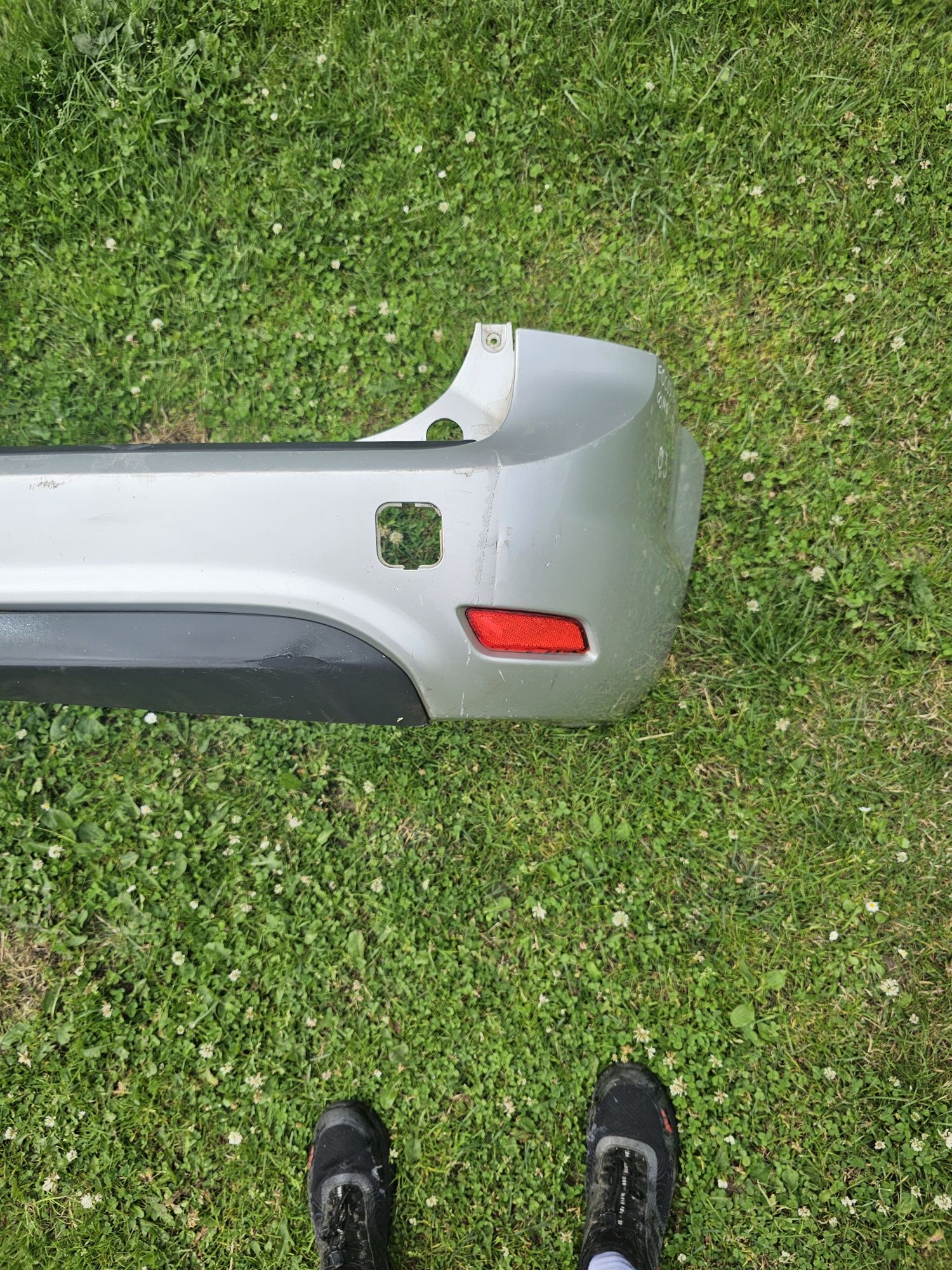 Zderzak fokus mk2 kombi 03