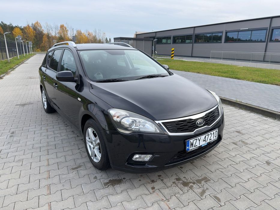 Kia Ceed 1.4 benzyna // LIFT // Kombi // Hak // Klima