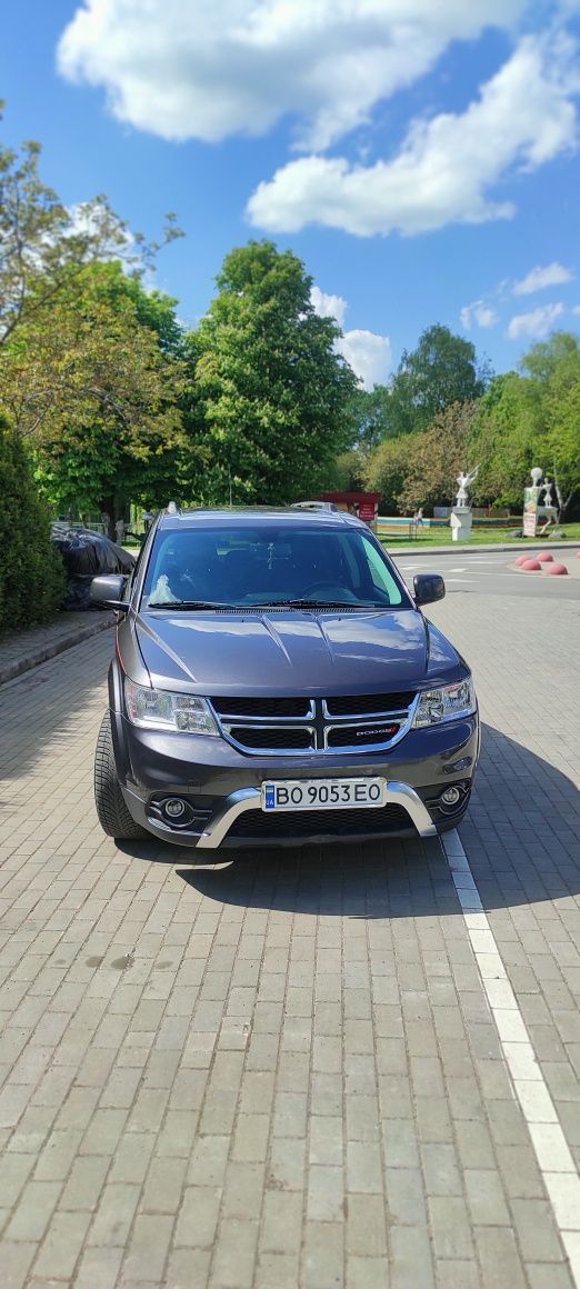 Продам Dodge Journey Crossroad