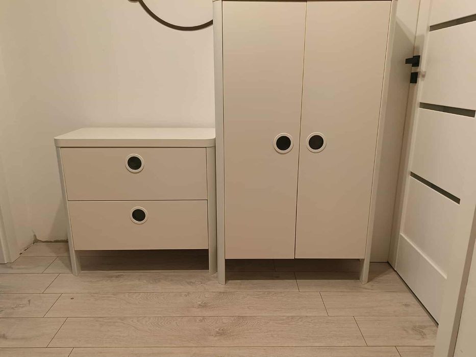 Zestaw komoda i szafa meble dziecięce