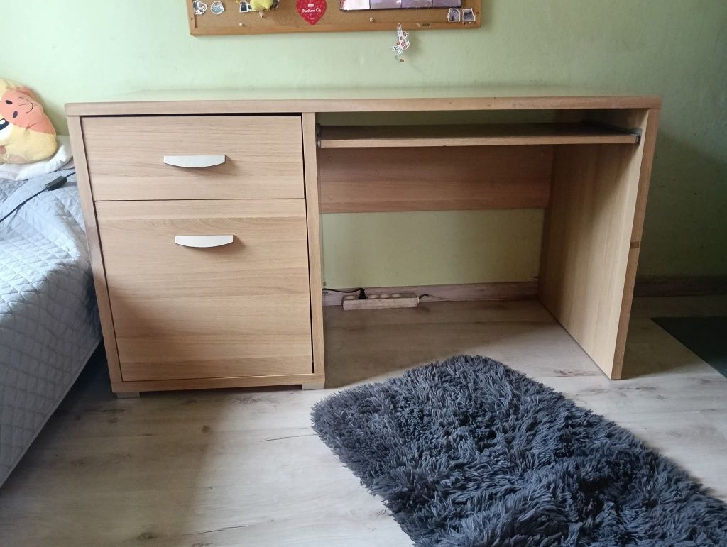 Biurko stan idealny