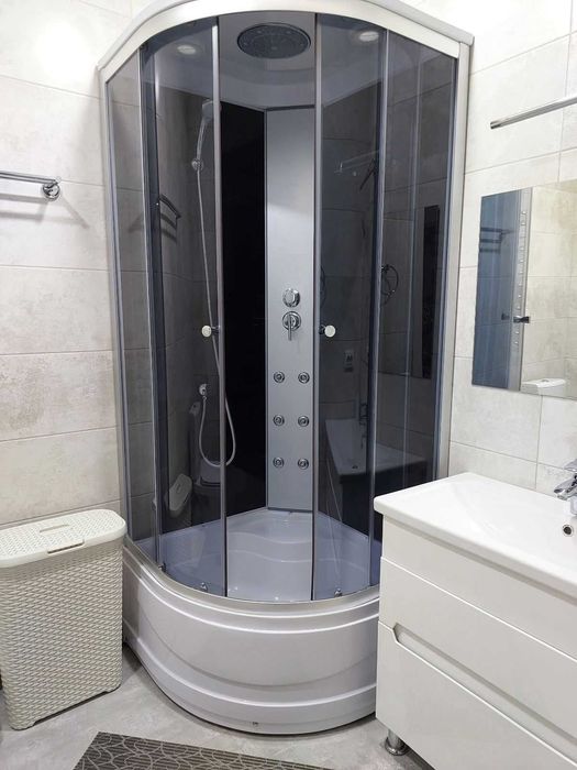 Оренда однокімнатної квартири, вул.Королеви Єлизавети 11