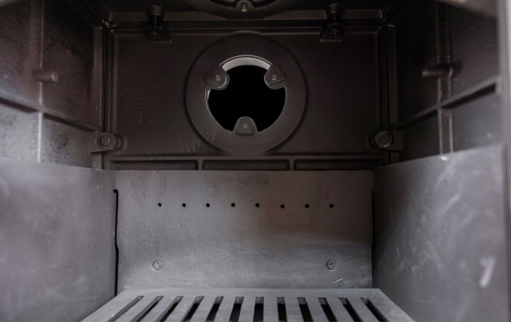 Styliwy zdobiony żeliwny piec, piecyk koza kominek  ATENA 9KW CZARNY