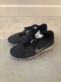 Buty sportowe fitness NIKE 38,5