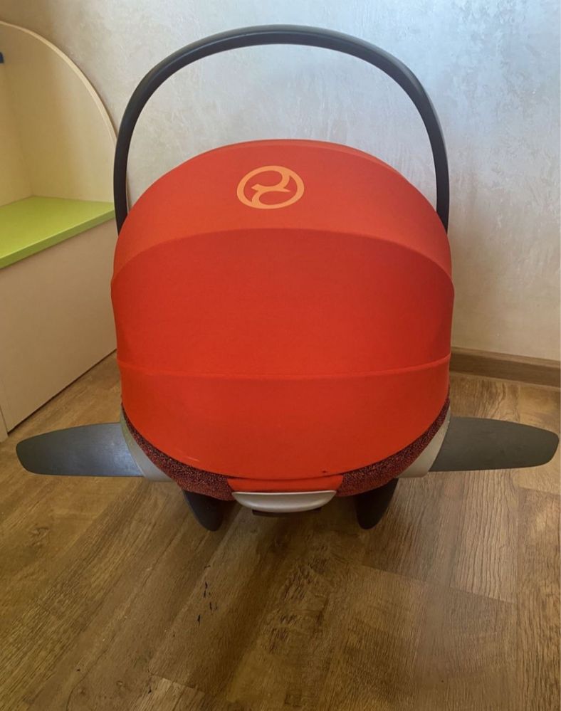 Автокрісло Cybex Cloud Z i-size red