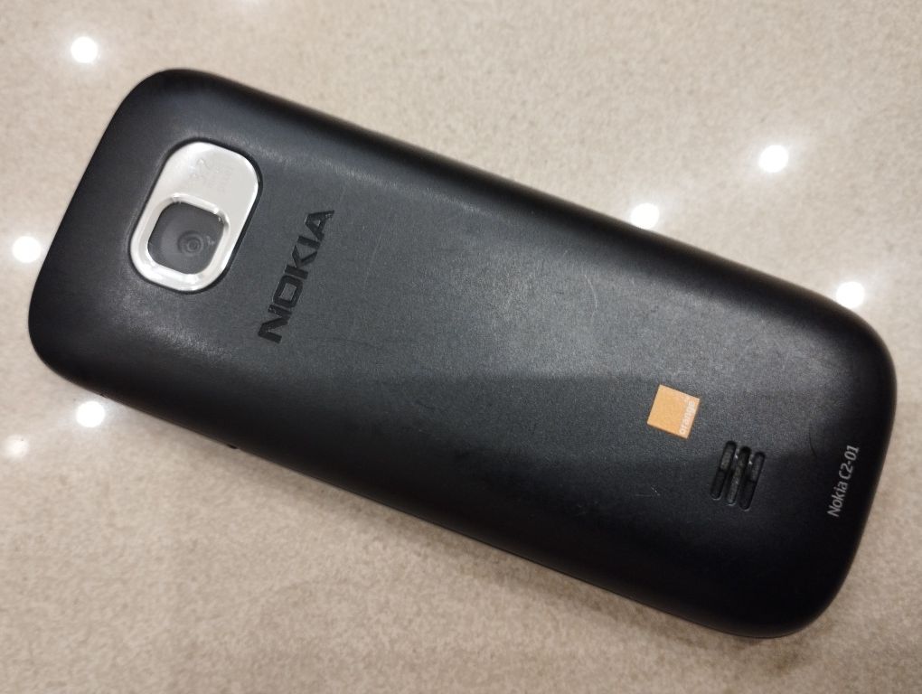Nokia C201 orange