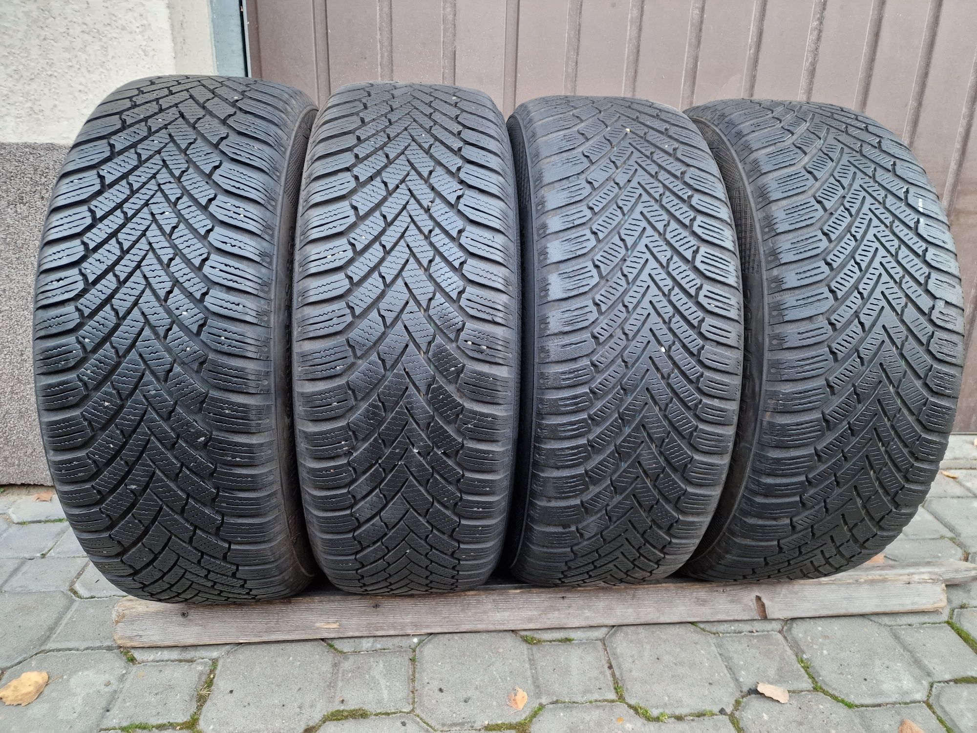 Felgi z oponami 205/55R16 Skoda Octavia 5x112 Yeti Superb VW Golf A4