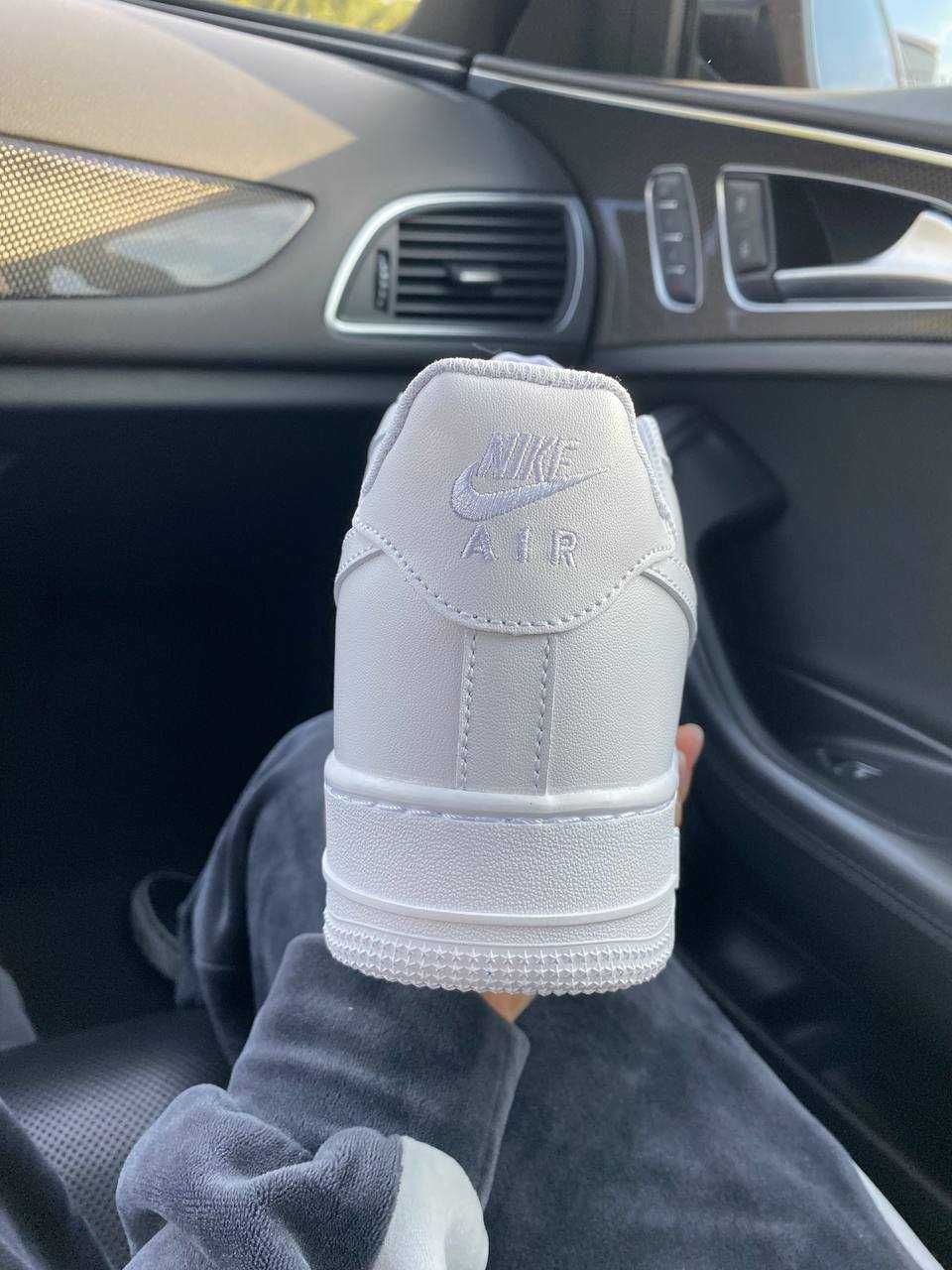 Кросівки Nike Air Force 1 White. Унісекс