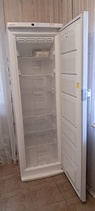 Морозильна камера vestfrost