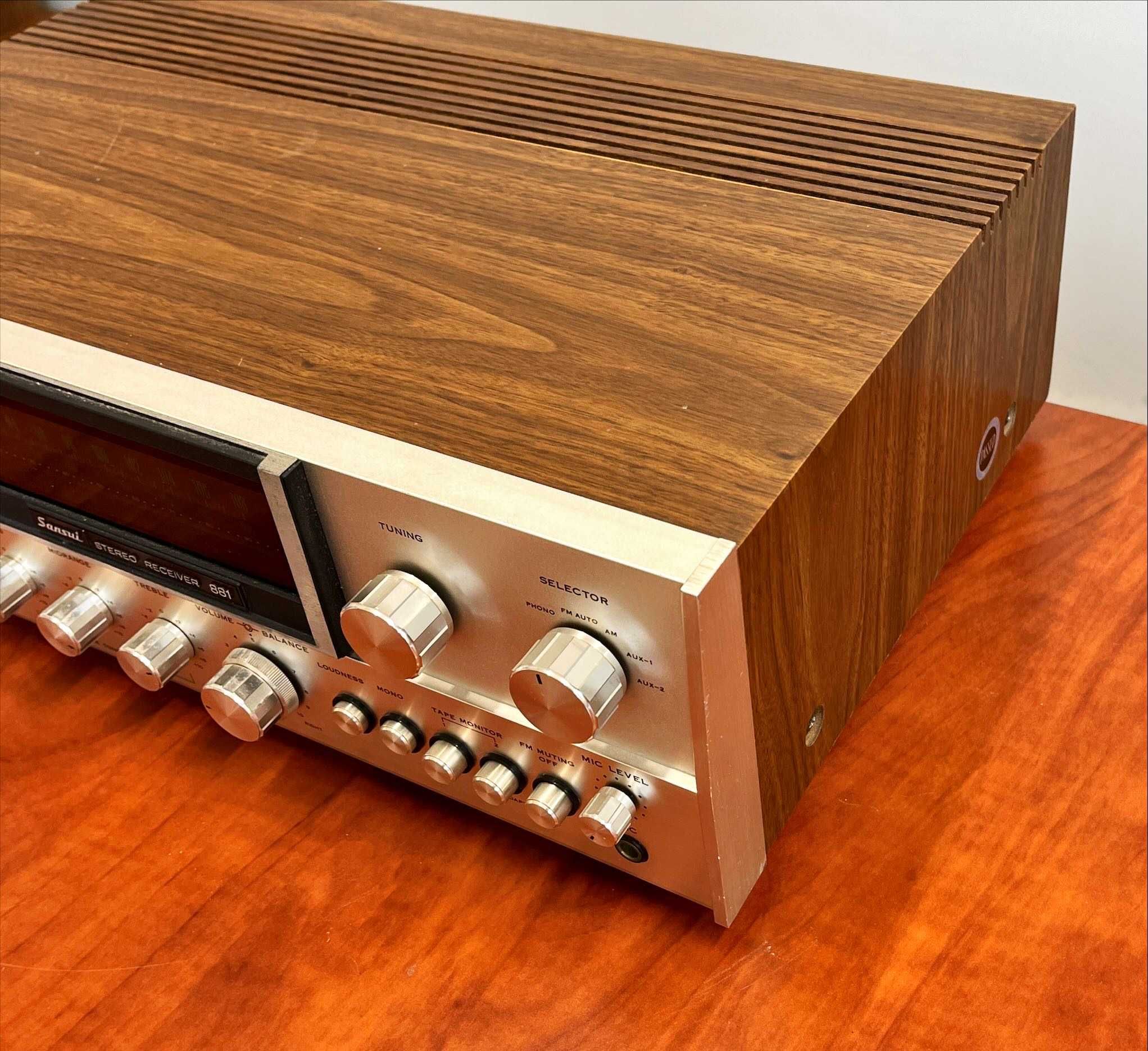 Amplituner SANSUI 881
