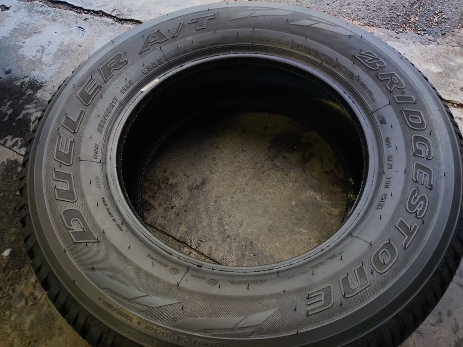 Bridgestone Dueler A/T R17 265 65 шини всесезонні