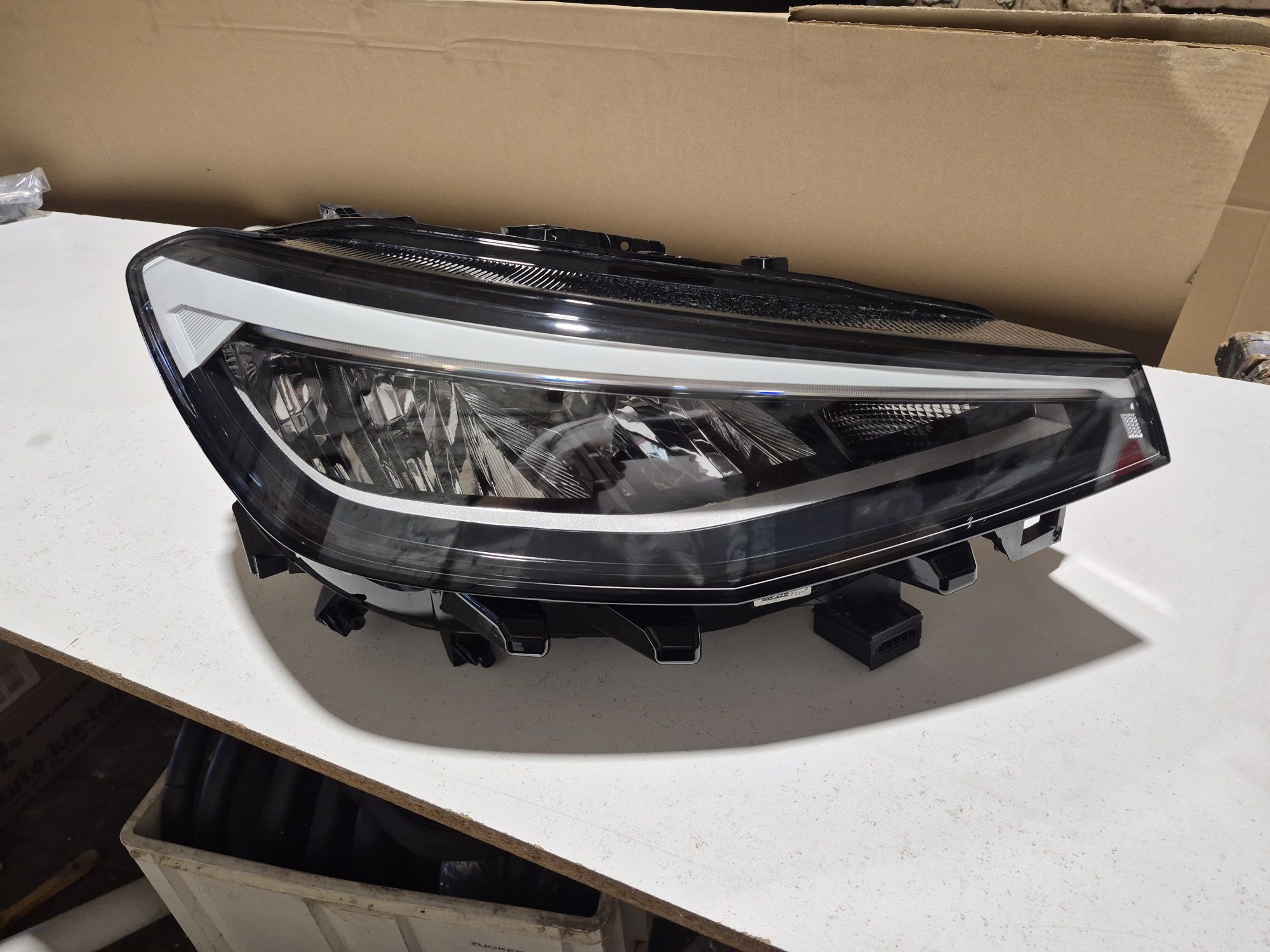 Lampa przód prawa VW ID4, Full Led, 11B.941.006B